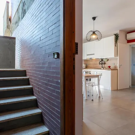 Apartment Guesthost - La Romantica - Lovely With Terrace *