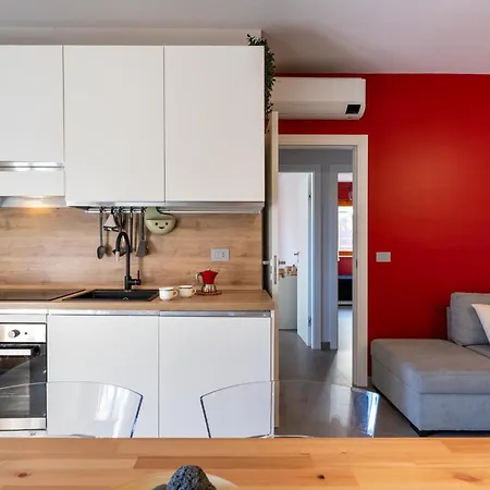 Apartment Guesthost - La Romantica - Lovely With Terrace Giardini Naxos