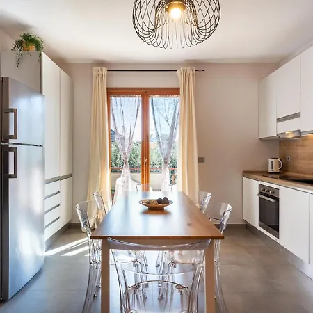 Guesthost - La Romantica - Lovely With Terrace Giardini Naxos