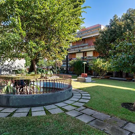 Guesthost - La Romantica - Lovely With Terrace Appartamento