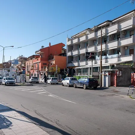 Guesthost - La Romantica - Lovely With Terrace Appartamento *